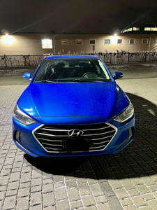 Hyundai elantra 2017 in an immaculate condition.