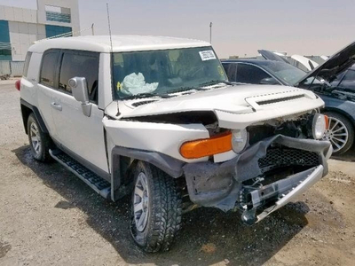 Looking for crashed or rolled fj cruiser