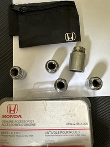 Wheel locks Honda OEM