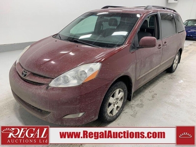 Used 2008 Toyota Sienna LE for Sale in Calgary, Alberta