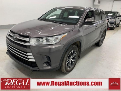 Used 2019 Toyota Highlander LE for Sale in Calgary, Alberta