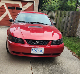 2000 Red Ford Mustang *** REDUCED AGAIN