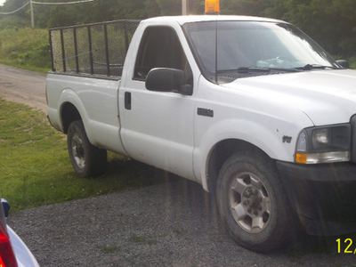 2002 Ford 3/4 ton pick up