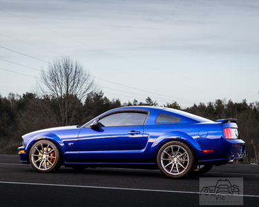 2005 Ford Mustang sonic blue