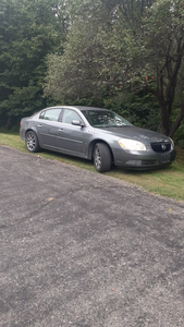 2007 Northstar V8 Buick Lucerne being sold as is.Parts car