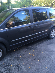 2015 Dodge Grand Caravan deluxe model