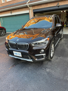 2016 BMW X1, enhanced pkg, heads up display