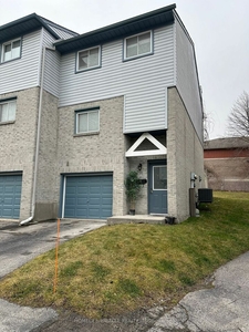 589 Beechwood Dr 11 Waterloo, ON N2T 2K9