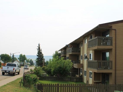 1 Bedroom Apartment Unit Dawson Creek BC For Rent At 995