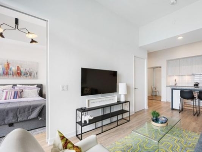 1 Bedroom Condominium Toronto ON For Rent At 2795