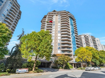 101 1235 QUAYSIDE DRIVE New Westminster