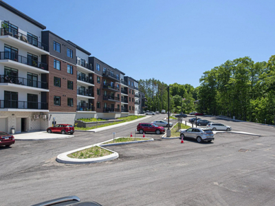2 Bedroom Apartment Unit Barrie ON For Rent At 2690