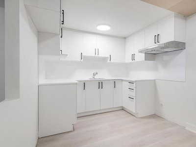3 Bedroom Apartment Unit Longueuil QC For Rent At 1700