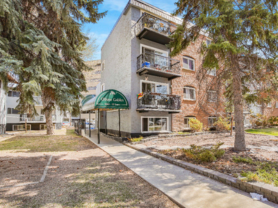 1-Bedroom Condo in the Heart of Oliver, Downtown Edmonton