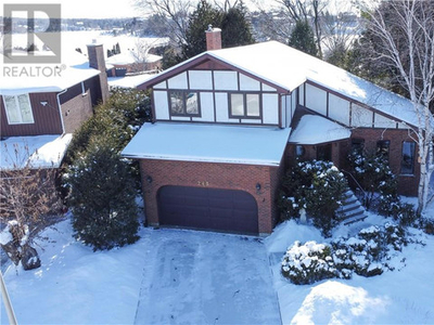 243 Southgate Crescent Sudbury, Ontario