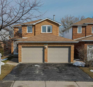 3 BR | 3 BA-Double Garage Detached home in Mississauga