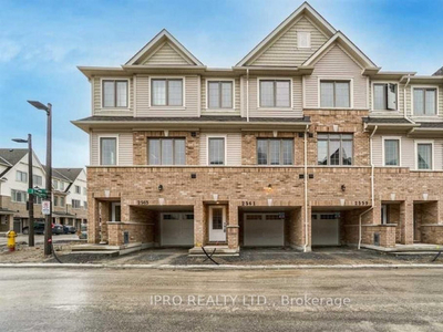 Condo Townhouse For Sale In Windfields, Oshawa