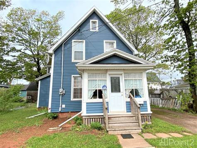 Homes for Sale in Summerside, Prince Edward Island $350,000