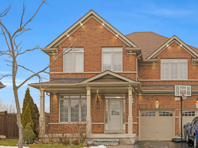 House For Sale In Brampton!!!
