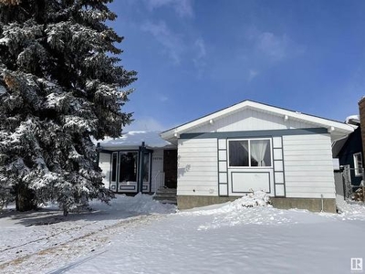 House For Sale In Steinhauer, Edmonton, Alberta