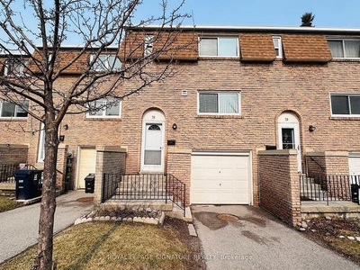 Townhouse For Sale In Port Union, Toronto, Ontario