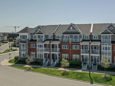 Luxury Flat for sale in Collingwood, Ontario