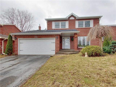 Spacious and renovated basement close to Upper Canada Mall