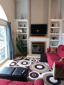 Two separate furnished rooms available in shared quiet townhouse