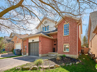 Beautiful Family Home in Kortright Hills