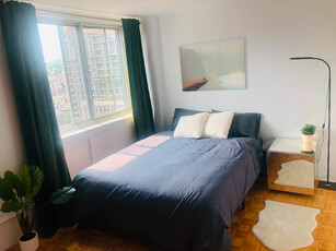 Large/Furnished/Quiet 1 bed Downtown next to Concordia