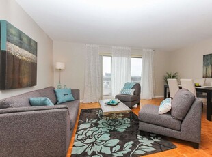 Pointe-Claire Pet Friendly Apartment For Rent | Tour your new home today