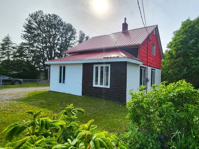 House for sale, 3030 Rue Principale, Saint-Léandre, QC G0J2V0, CA, in Matane, Canada