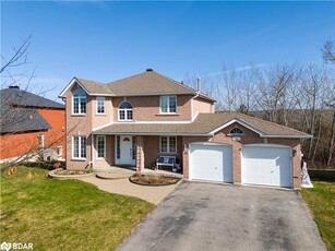 House For Sale In Barrie, Ontario