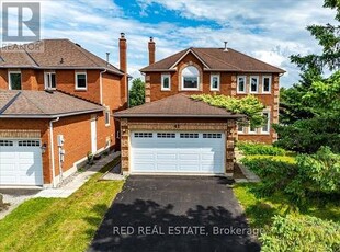 House For Sale In Barrie, Ontario