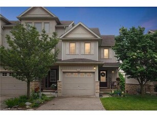 House For Sale In Highland West, Kitchener, Ontario