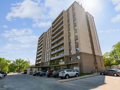 2 Bedroom Apartment Unit Sarnia ON For Rent At 1750