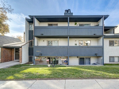 Condo/Apartment for sale, 1633 26 Ave SW, in Calgary, Canada