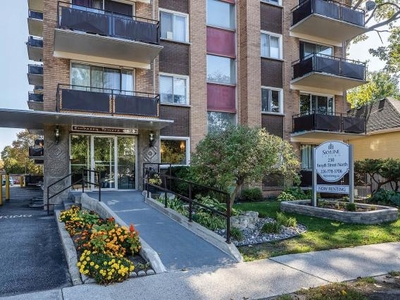 2 Bedroom Apartment Unit Sarnia ON For Rent At 1760
