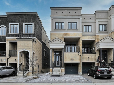 146 Arianna Cres Vaughan, ON L6A 4Z9
