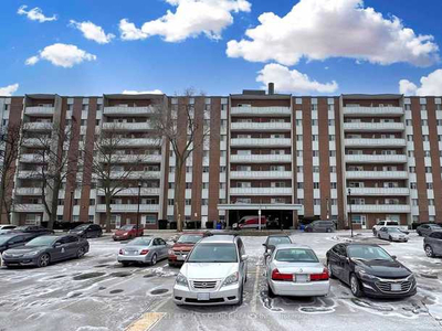 3BR 2WR Condo Apt in Mississauga near Bloor St/Dixie Rd