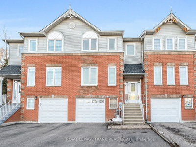 ⚡BEAUTIFUL 3 BEDROOM 3 BATHROOM TOWNHOME IN GREAT FAMILY AREA!