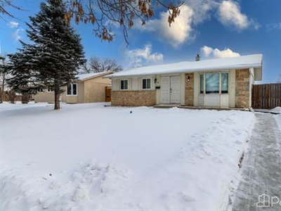 Homes for Sale in Mission Gardens, Winnipeg, Manitoba $319,900