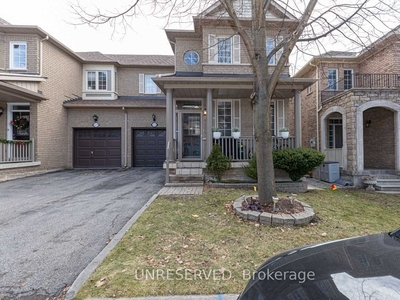 121 Southbrook Cres