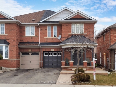 78 Tanglemere Cres