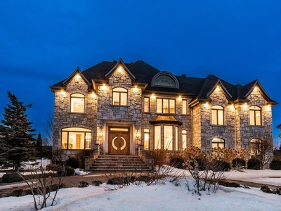 Luxury Detached House for sale in Brossard, Quebec