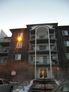 Calgary Condo Unit For Rent | Arbour Lake | Arbour Lake Condo -Almost 1000