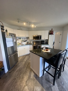 Calgary Pet Friendly Condo Unit For Rent | Dover | 2 Bed and 2 Bath