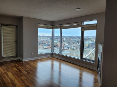 Calgary Pet Friendly Condo Unit For Rent | Downtown | Unfurnished Five West Condo