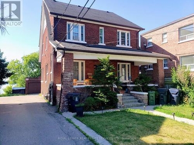 House For Sale In Mimico, Toronto, Ontario