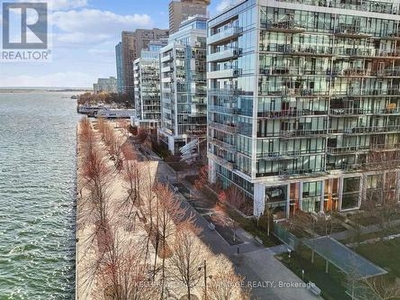 Townhouse For Sale In Harbourfront, Toronto, Ontario